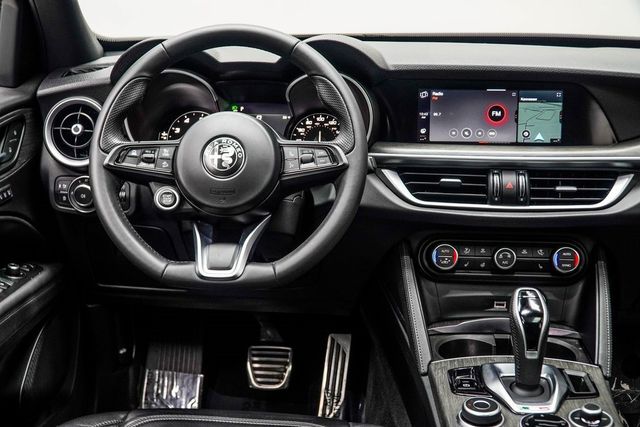 2023 Alfa Romeo Stelvio Ti AWD - 22952753 - 15