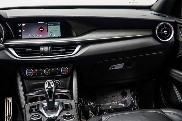 2023 Alfa Romeo Stelvio Ti AWD - 22952753 - 16