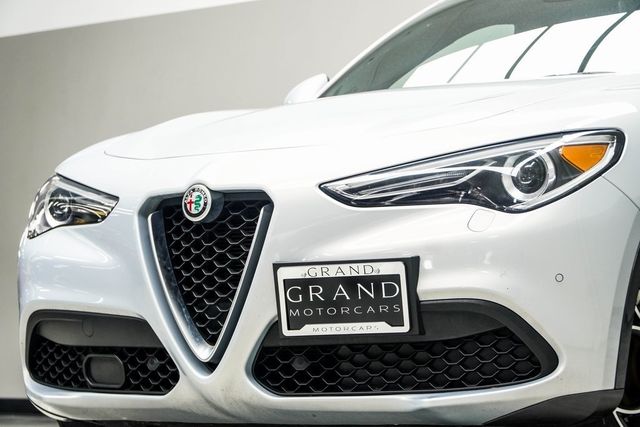 2023 Alfa Romeo Stelvio Ti AWD - 22952753 - 1
