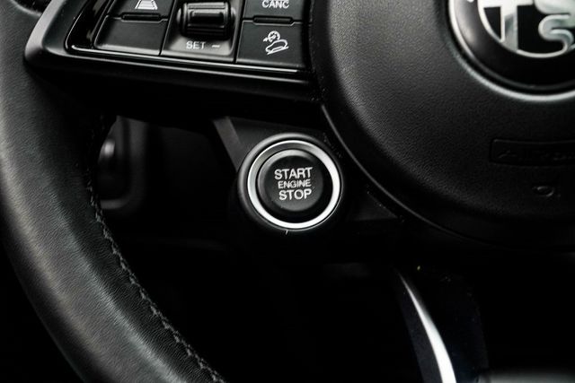 2023 Alfa Romeo Stelvio Ti AWD - 22952753 - 30