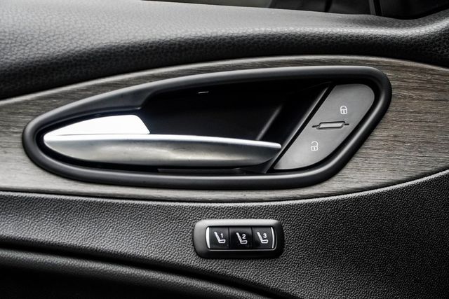 2023 Alfa Romeo Stelvio Ti AWD - 22952753 - 34