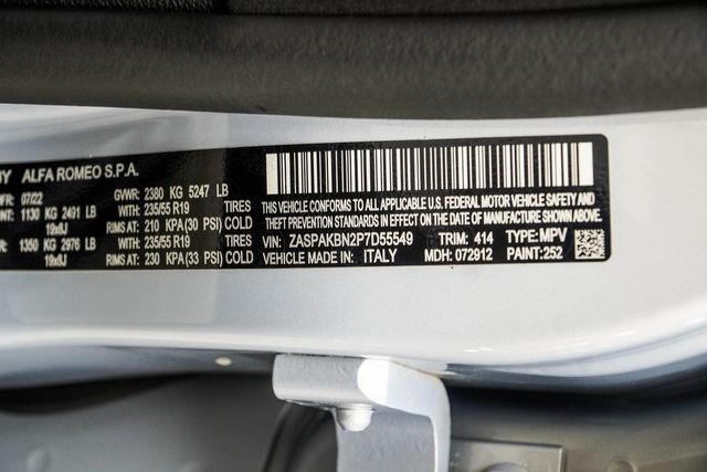 2023 Alfa Romeo Stelvio Ti AWD - 22952753 - 43