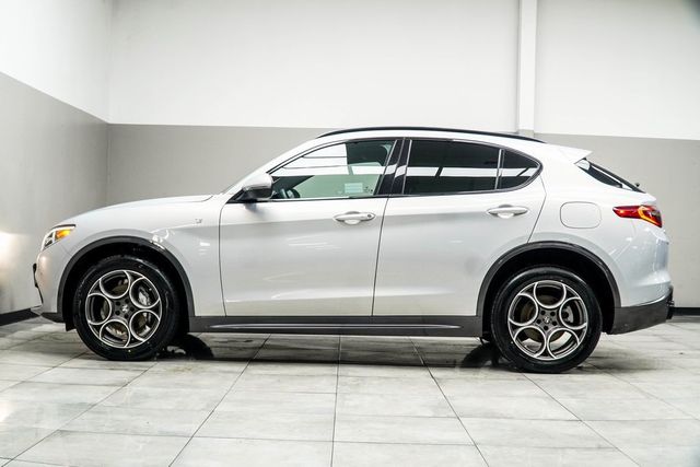 2023 Alfa Romeo Stelvio Ti AWD - 22952753 - 8
