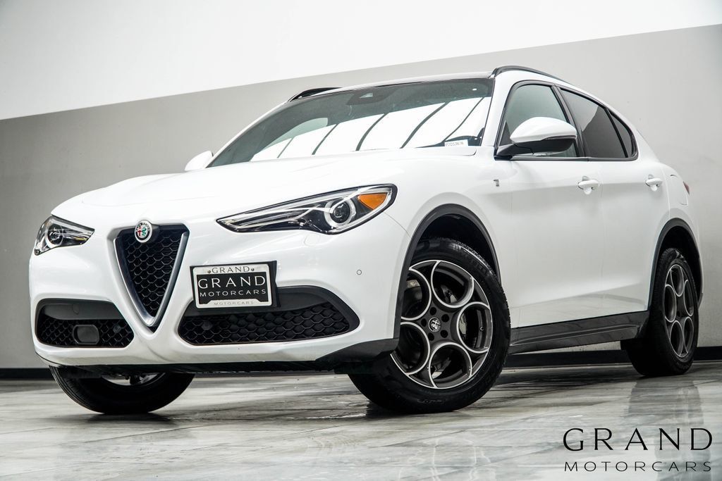 2023 Alfa Romeo Stelvio Ti AWD - 22997563 | Video 1
