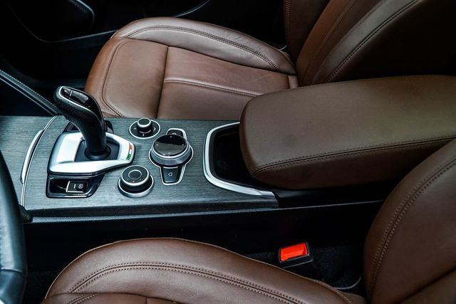 2023 Alfa Romeo Stelvio Ti AWD - 22997563 - 16