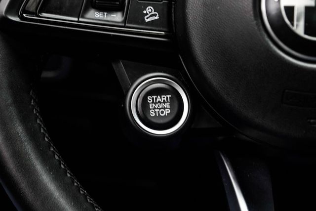 2023 Alfa Romeo Stelvio Ti AWD - 22997563 - 28