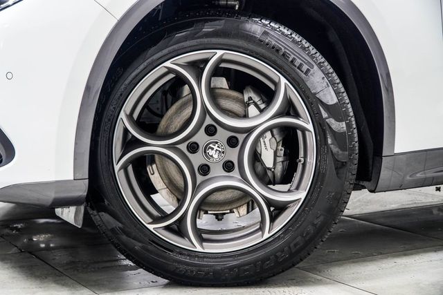 2023 Alfa Romeo Stelvio Ti AWD - 22997563 - 2