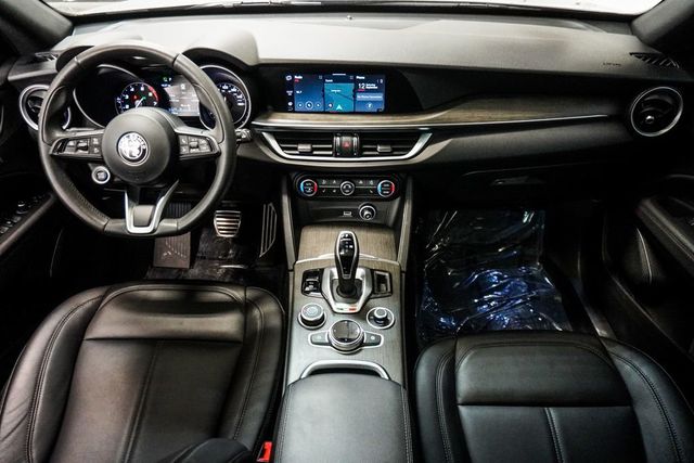 2023 Alfa Romeo Stelvio Ti AWD - 23072475 - 11