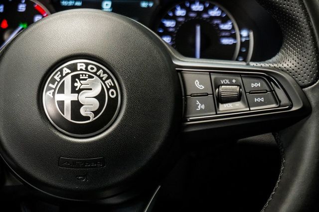 2023 Alfa Romeo Stelvio Ti AWD - 23072475 - 14