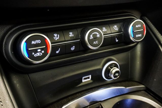 2023 Alfa Romeo Stelvio Ti AWD - 23075622 - 24