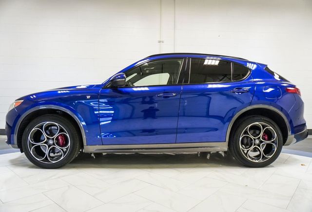 2023 Alfa Romeo Stelvio Ti AWD - 23075622 - 32