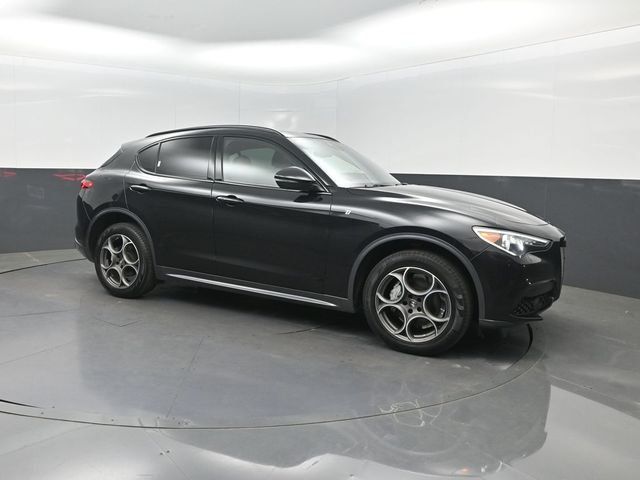2023 Alfa Romeo Stelvio Ti AWD - 23013904 - 33