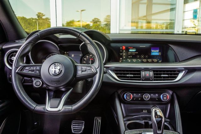 2023 Alfa Romeo Stelvio Ti AWD - 22999501 - 13