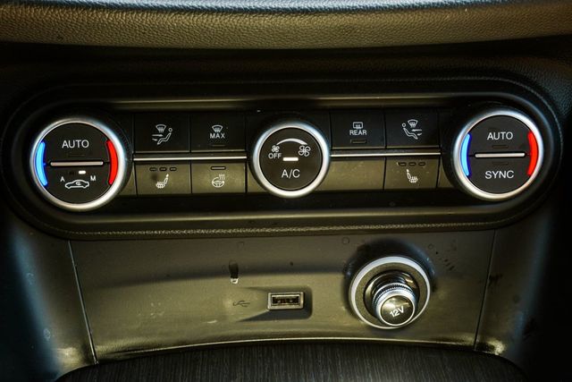 2023 Alfa Romeo Stelvio Ti AWD - 23006327 - 23
