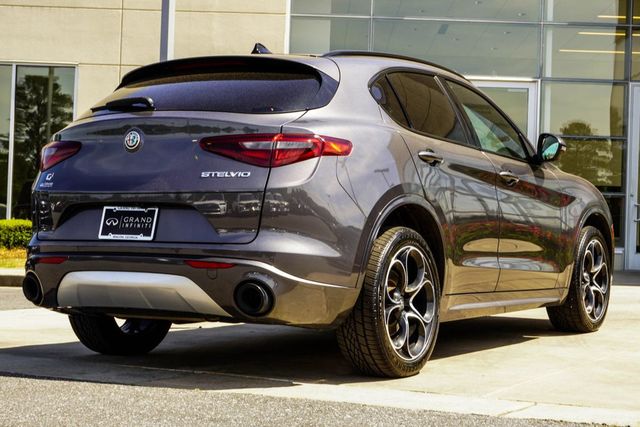 2023 Alfa Romeo Stelvio Ti AWD - 23006336 - 10