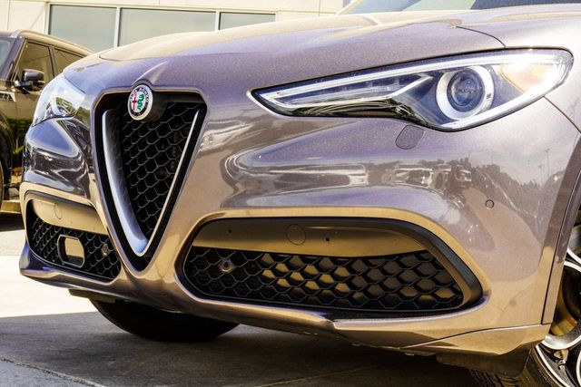 2023 Alfa Romeo Stelvio Ti AWD - 23006336 - 1