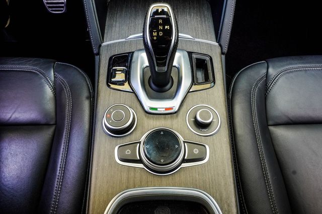 2023 Alfa Romeo Stelvio Ti AWD - 23006336 - 19
