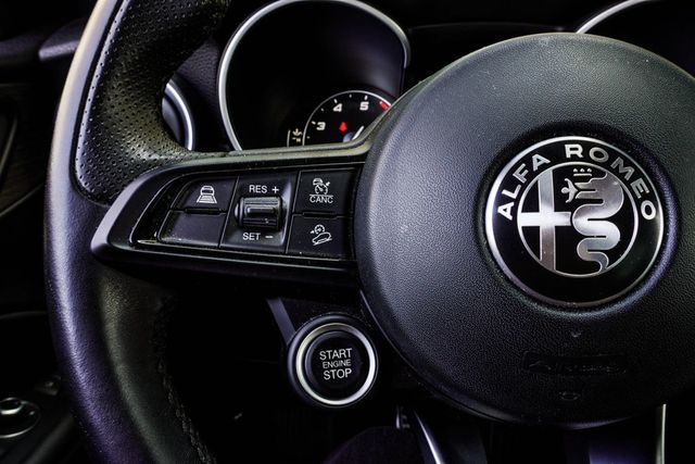 2023 Alfa Romeo Stelvio Ti AWD - 23006336 - 28