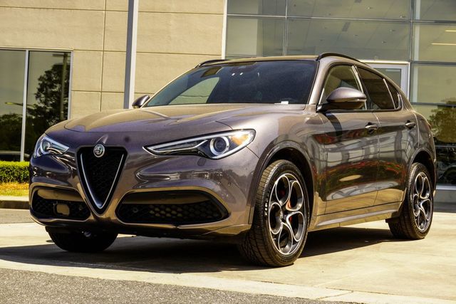 2023 Alfa Romeo Stelvio Ti AWD - 23006336 - 7