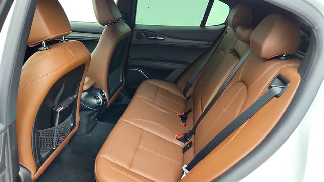 2023 Alfa Romeo Stelvio Ti AWD - 23057830 - 19