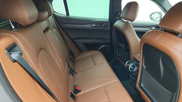 2023 Alfa Romeo Stelvio Ti AWD - 23057830 - 21
