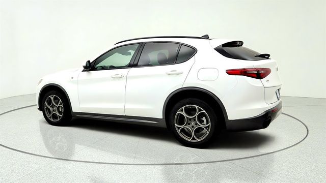 2023 Alfa Romeo Stelvio Ti AWD - 23057830 - 6