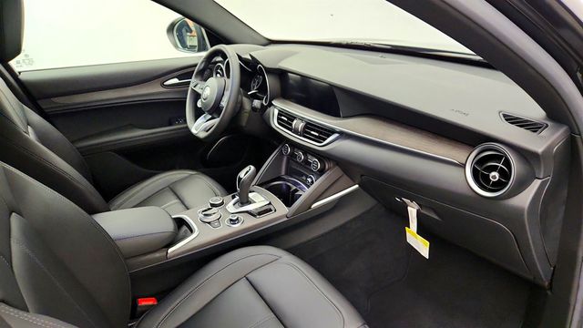 2023 Alfa Romeo Stelvio Ti AWD - 23073120 - 25
