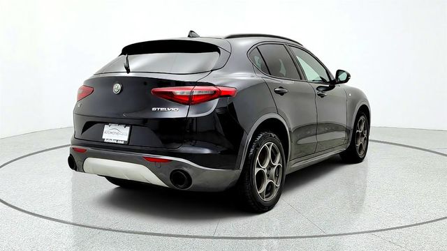 2023 Alfa Romeo Stelvio Ti AWD - 23073120 - 4