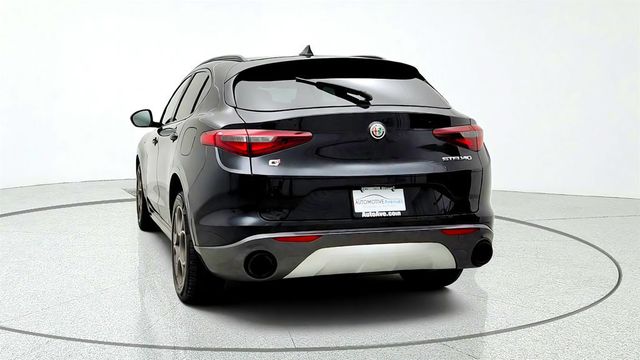 2023 Alfa Romeo Stelvio Ti AWD - 23073120 - 5