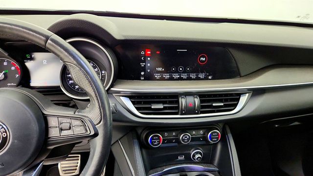 2023 Alfa Romeo Stelvio Ti AWD w/ Chocolate Leather Seats - 23057830 - 16