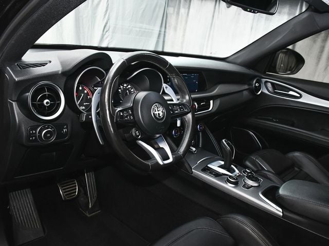 2023 Alfa Romeo Stelvio Veloce - 22942168 - 19