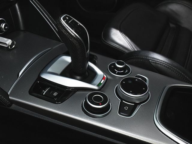 2023 Alfa Romeo Stelvio Veloce - 22942168 - 42