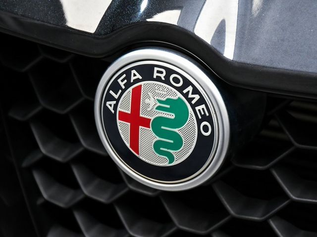 2023 Alfa Romeo Stelvio Veloce - 22942168 - 87