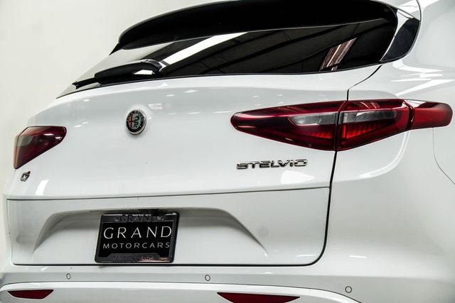2023 Alfa Romeo Stelvio Veloce AWD - 22990793 - 11