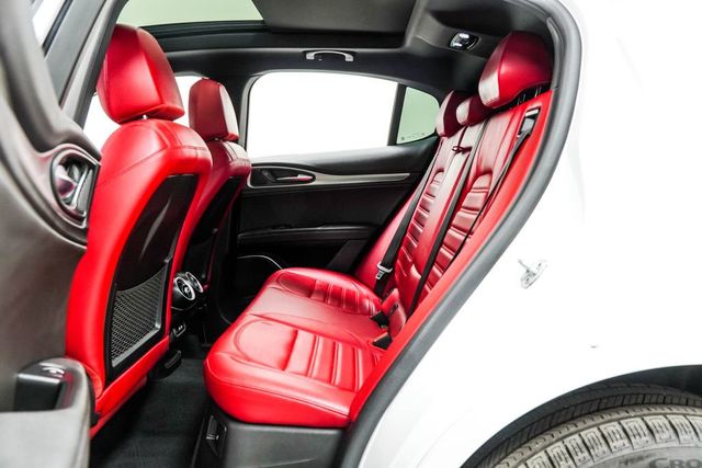 2023 Alfa Romeo Stelvio Veloce AWD - 22990793 - 16