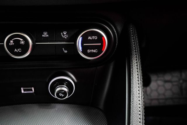 2023 Alfa Romeo Stelvio Veloce AWD - 22990793 - 26