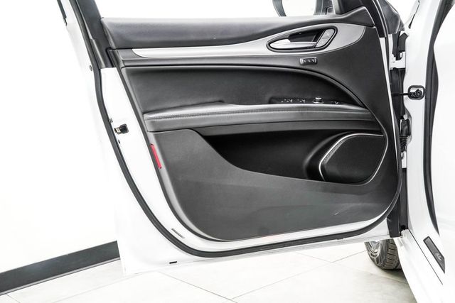 2023 Alfa Romeo Stelvio Veloce AWD - 22990793 - 38