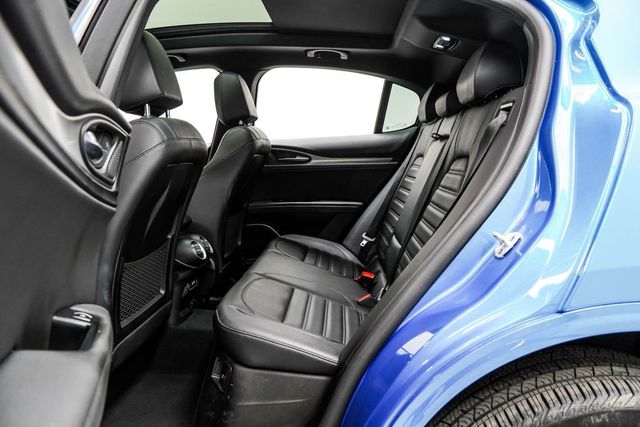 2023 Alfa Romeo Stelvio Veloce AWD - 22996379 - 17