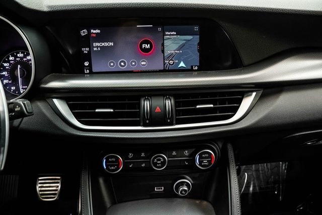 2023 Alfa Romeo Stelvio Veloce AWD - 22996379 - 26