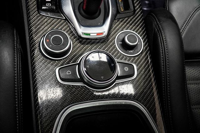 2023 Alfa Romeo Stelvio Veloce AWD - 22988365 - 20