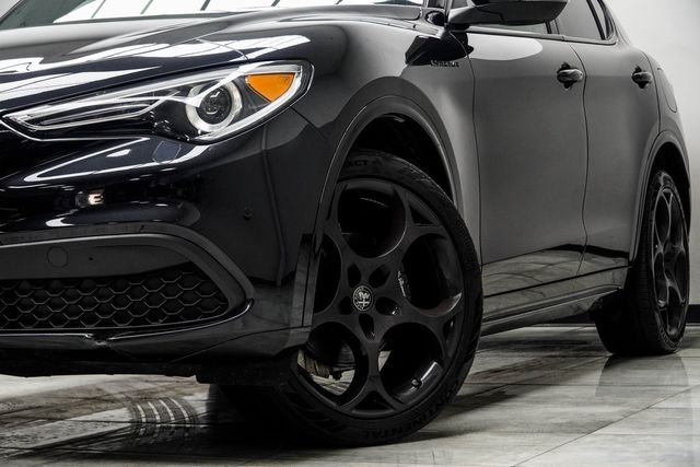 2023 Alfa Romeo Stelvio Veloce AWD - 22988365 - 2