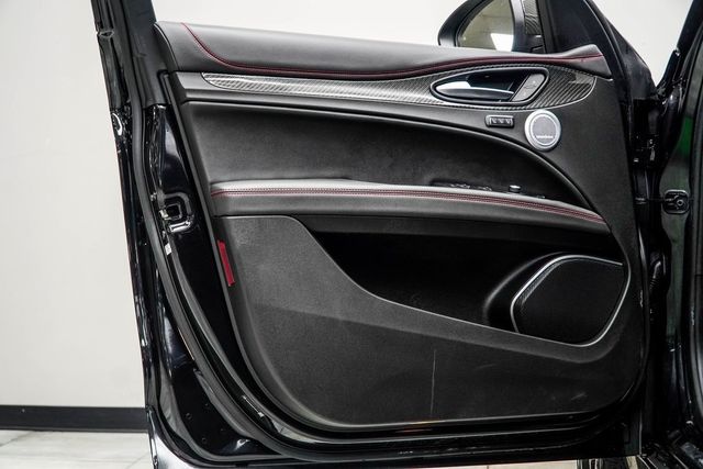 2023 Alfa Romeo Stelvio Veloce AWD - 22988365 - 33