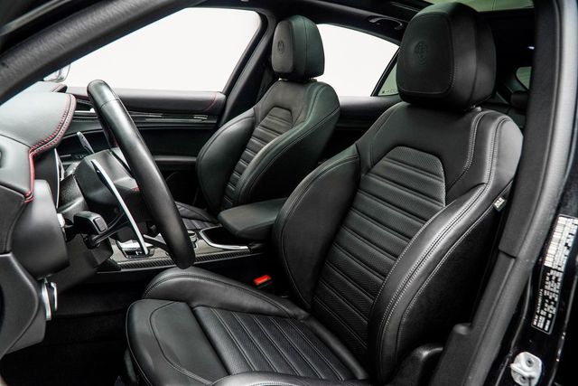 2023 Alfa Romeo Stelvio Veloce AWD - 22988365 - 38