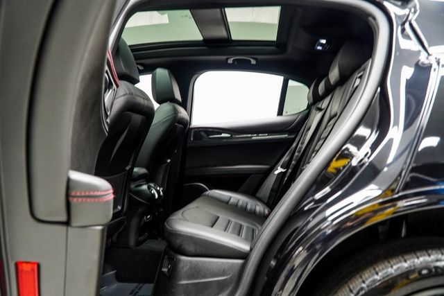 2023 Alfa Romeo Stelvio Veloce AWD - 22988365 - 40