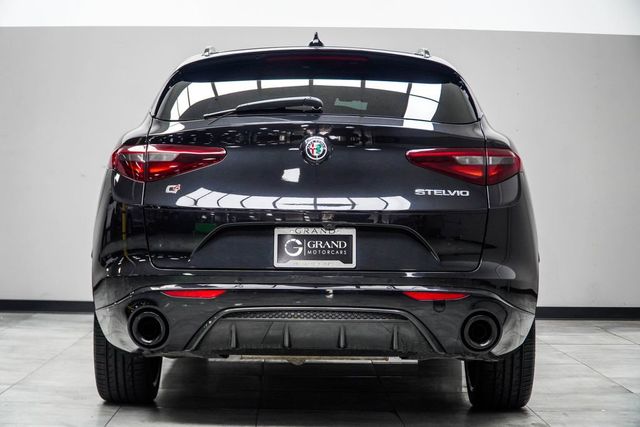 2023 Alfa Romeo Stelvio Veloce AWD - 23001490 - 13
