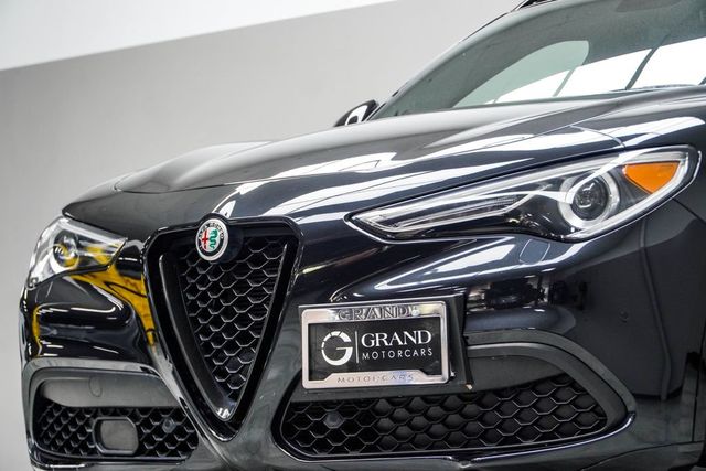2023 Alfa Romeo Stelvio Veloce AWD - 23001490 - 1