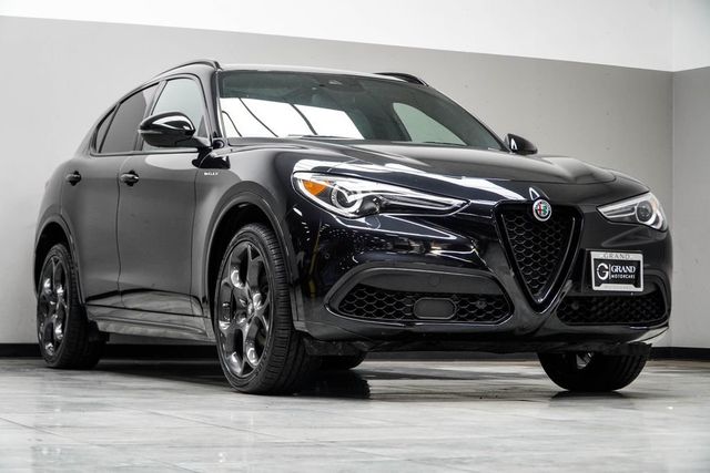 2023 Alfa Romeo Stelvio Veloce AWD - 23001490 - 3
