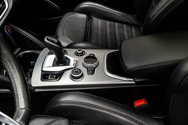 2023 Alfa Romeo Stelvio Veloce AWD - 23047528 - 19