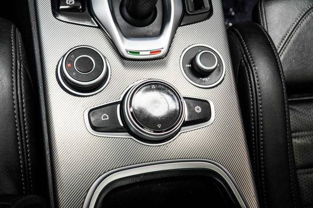 2023 Alfa Romeo Stelvio Veloce AWD - 23047528 - 20