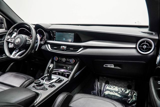2023 Alfa Romeo Stelvio Veloce AWD - 22984486 - 18